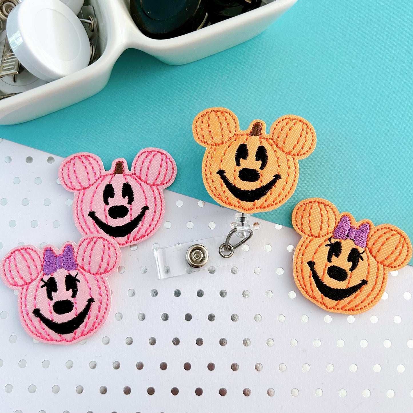 Mouse Pumpkin Badge Toppers