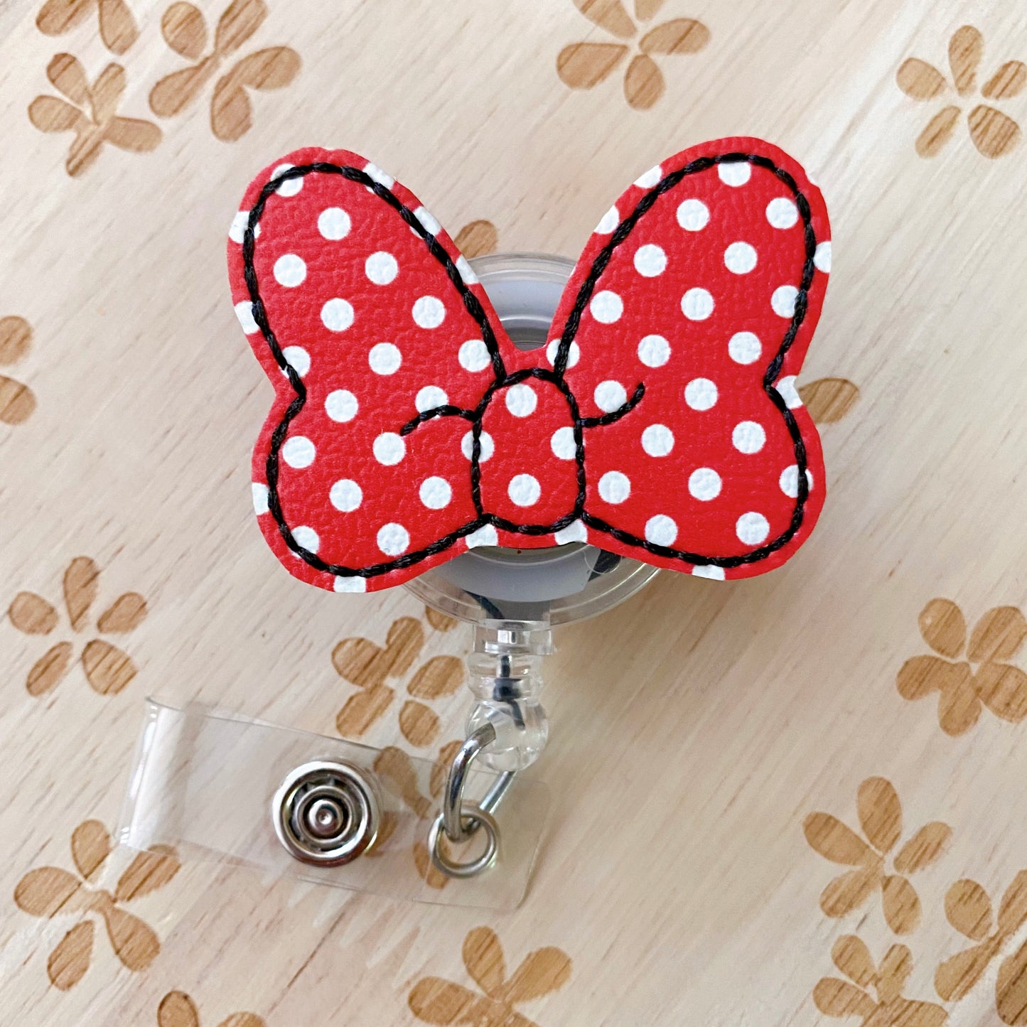 Mouse Bow Removable Badge Topper